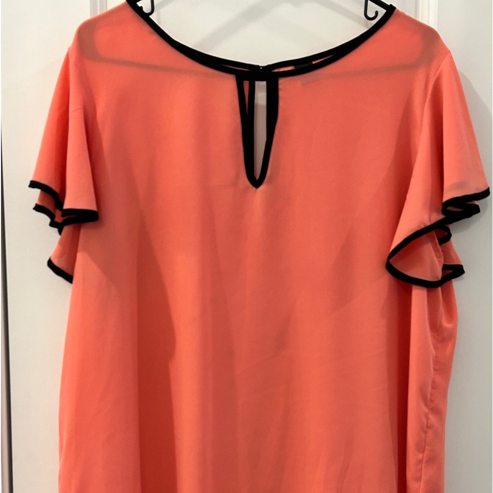 SHEIN curve coral business blouse. Polyester soft and machine wash, no wrinkles.